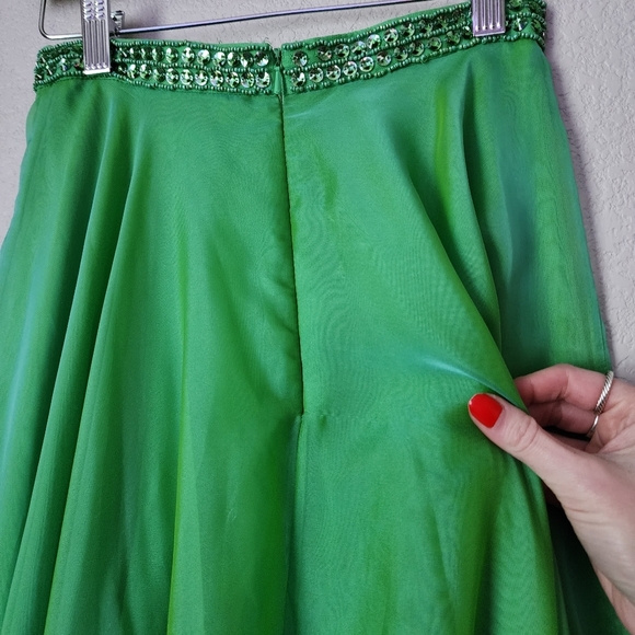 SHERRI HILL Maxi Skirt Shimmer Fabric in Brat Green‎ size 0 - Picture 7 of 11